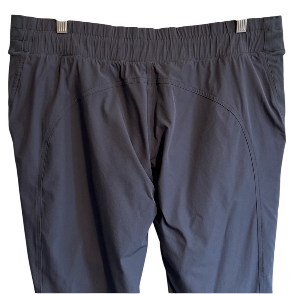 Lululemon Vintage Y2K Dance Studio Fleece
Lined Pants Gray Women's 6 - Picture 4 of 9
